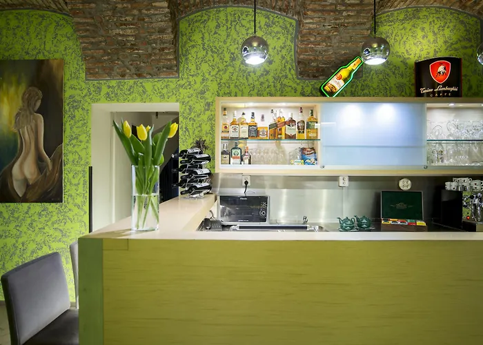 Páv Hotel 3*