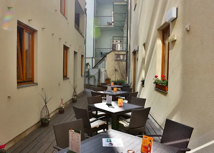 Páv Hotel 3*