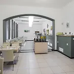 Pav