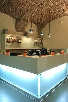 Pav Otel 3*