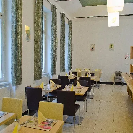 Hotel Páv 3*
