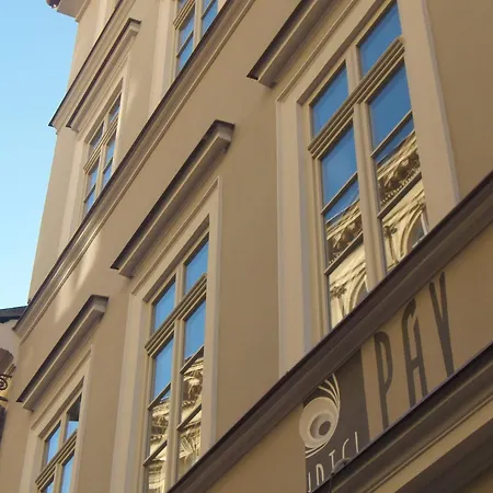 Hotel Páv 3*