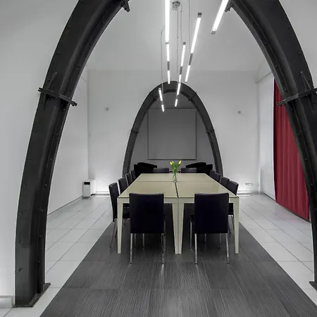 Hotel Pav 3*