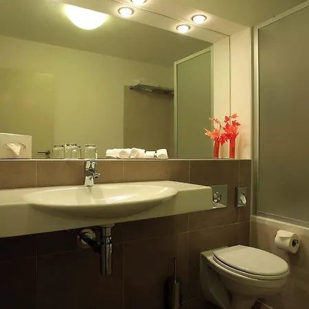 Hotel Páv 3*