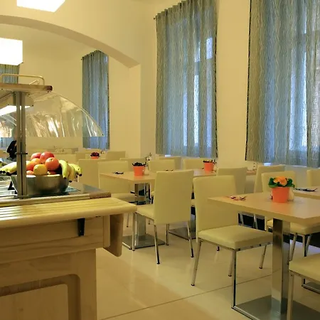 Hotel Páv Praga