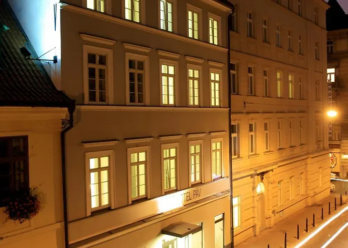 Hotel Pav 3*