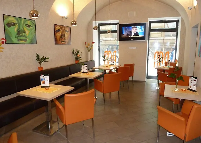 Pav Hotel
